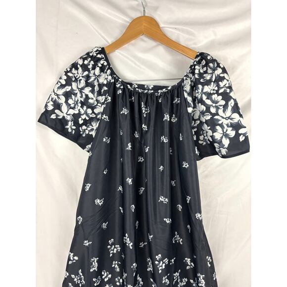 Vintage Women’s Lounger House Dress Short Sleeve SMALL Black White Floral - Picture 4 of 7